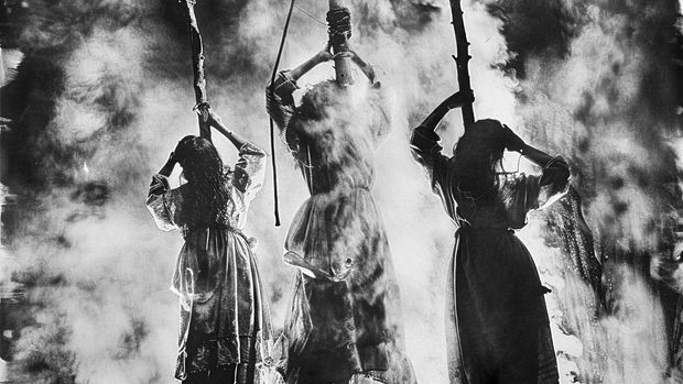 Temná historie pálení čarodějnic. Jak vypadaly čarodějnické procesy
