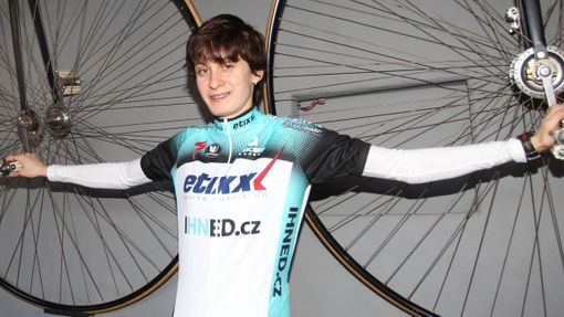Zdeněk Bakala a Martina Sáblíková představili cyklistický tým Etixx-IHNED.