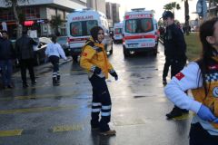 Po útoku v Izmiru zatkla turecká policie 18 lidí