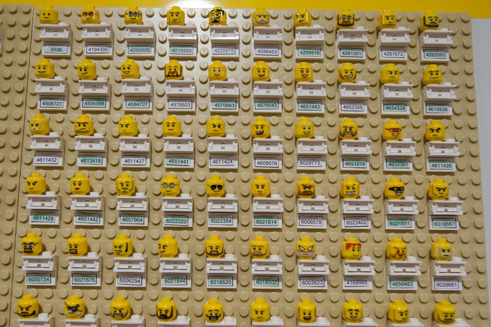 Továrna na Lego
