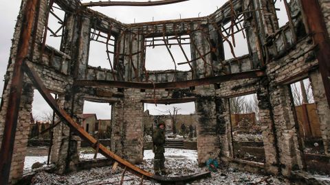 Ruská armáda má nad Západem na Ukrajině navrch, říká expert