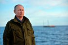 Putin při udělování cen studentům zeměpisu vtipkoval o neexistenci ruských hranic