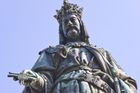 Oslavovat narození Karla IV. za čtvrt miliardy? To je moc, řekla vláda