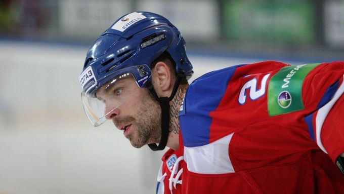 Velmi naštvaný byl po zápase s Magnitogorskem nejproduktivnější hráč Lva v sezoně Jakub Klepiš