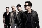 U2 představí nový song na Superbowlu. Bude charitativní