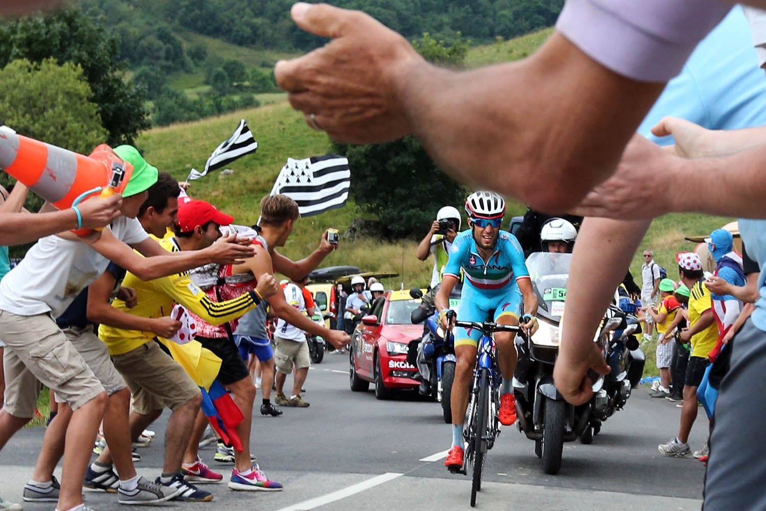 Tour de France: Vicenzo Nibali při stoupání na La Toussuire