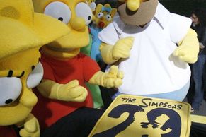Simpsonovi slavili 20! A Homer škrtil Barta