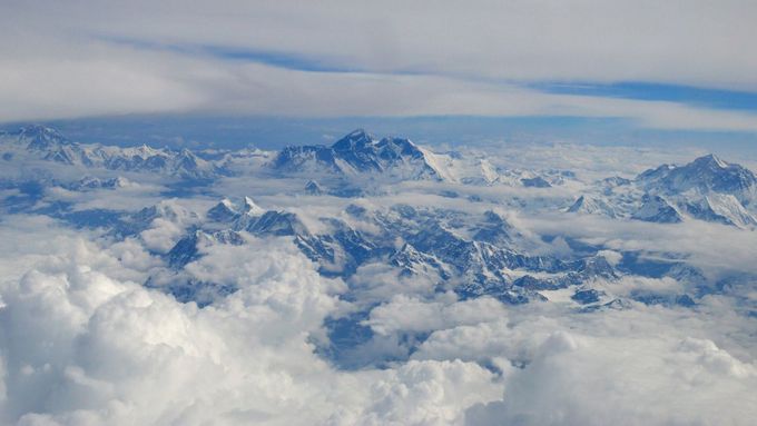 Letecký pohled Petra Gazdíka na Mount Everest.