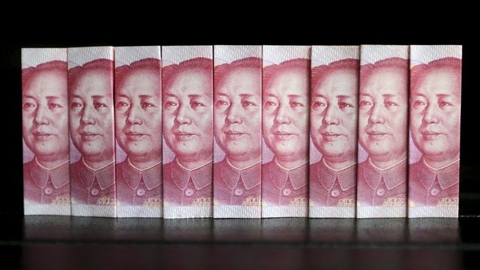 Čínské bankovky (ilustrační foto)