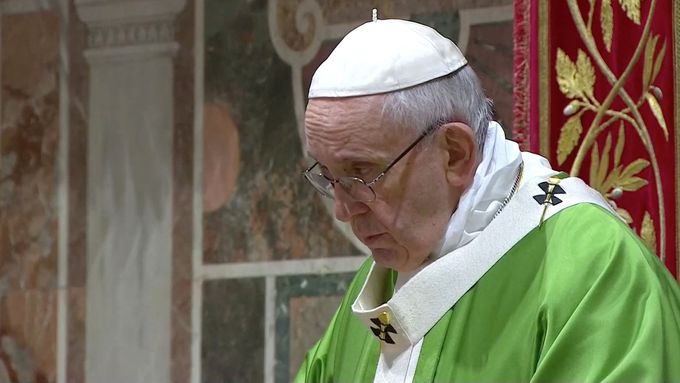 Papež František na summitu ve Vatikánu o sex. zneužívání