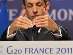 Sarkozy navrhuje vytvoření Evropského měnového fondu.