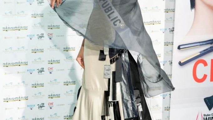 Svérázná kostýmní přehlídka na Miss Universe