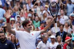 Cibulková nečekaně vyřadila Kerberovou, Federer nezaváhal