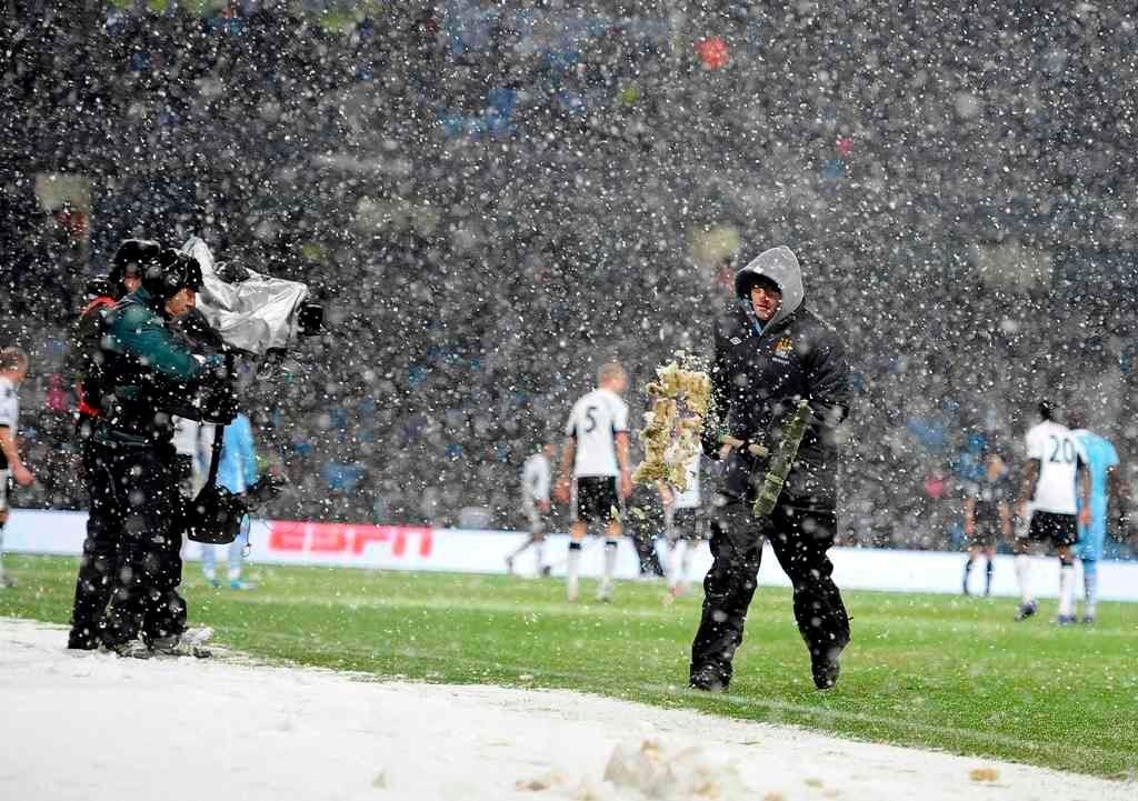 Zasněžené závody (zápasy) v únoru 2012: ManCity - Fulham