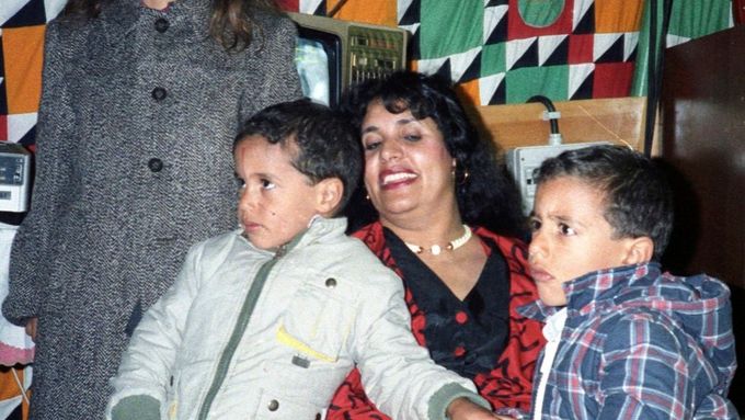 Safija Kaddáfí s dětmi (archivní foto).