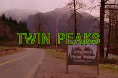 Režisér Lynch přece jen natočí pokračování Twin Peaks