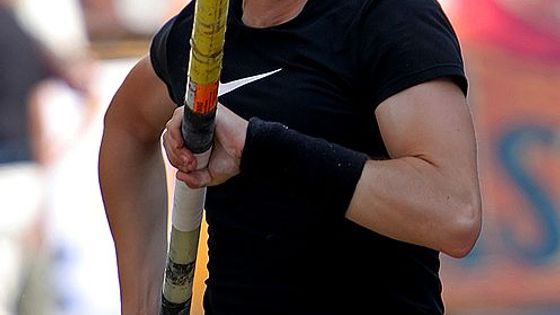 Skoky a pády na Pražské tyčce