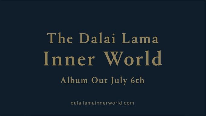 "Smyslem mého života je co nejvíc sloužit," vysvětluje dalajlama v ukázce z alba.