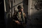 Islámský stát zahájil v Mosulu protiofenzivu. Vytlačil iráckou armádu o desítky metrů zpět