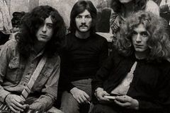 Fanoušci Led Zeppelin vystoupí v Londýně do nebe