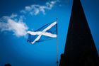 Skotský parlament schválil referendum o nezávislosti. Teď by to vůči lidem nebylo fér, říká Londýn