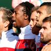 Francouzský daviscupový tým zpívá hymnu v semifinále Davis Cupu 2014
