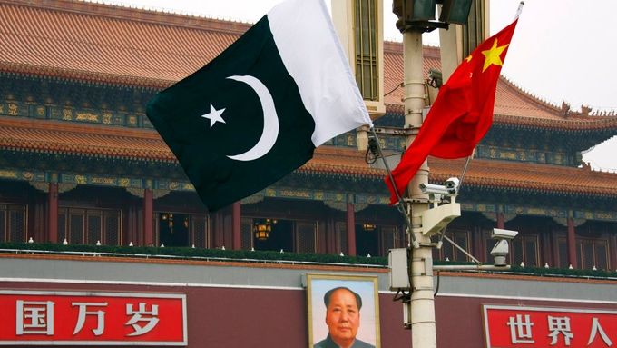 Pákistán nabídl ve středu Pekingu přístav Gvádár k vojenskému využití