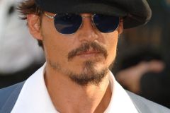 Johnny Depp bude jako Mortdecai pátrat po zlatu nacistů