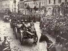Vídeňskou arbitráží přišlo Československo o další pohraniční území. Maďarské vojsko vstupuje v listopadu 1938 do Košic