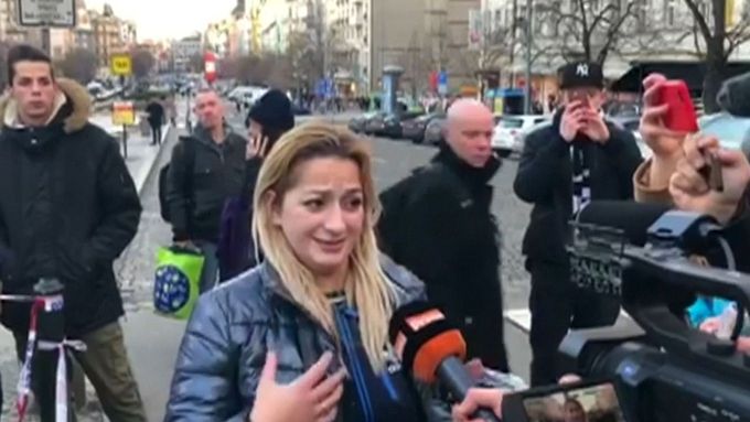 Svědci popisují okamžik, kdy se muž na Václavském náměstí zapálil