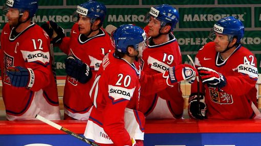 Hokej, MS 2013: Česko - Norsko:  Martin Hanzal (20) slaví gól na 4:0