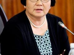 Předsedkyně prozatímní vlády Roza Otunbajevová.