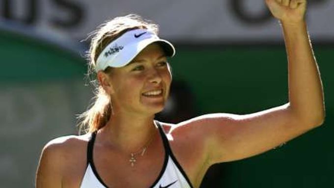 Maria Šarapovová je prý nejkrásnější tenistkou Wimbledonu