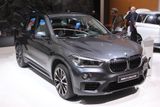 Také nejmenší SUV mnichovské automobilky BMW X1 se začne prodávat ještě v říjnu. S pohonem předních kol přijde na 829 400 korun, v nabídce ale bude i pohon všech čtyř kol.