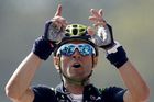 Valverde vybojoval rekordní čtvrté vítězství na Valonském šípu