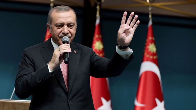 Turecko po puči rozpustí prezidentskou stráž.