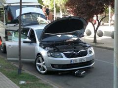 Zde vidíte příď vozu v plné parádě