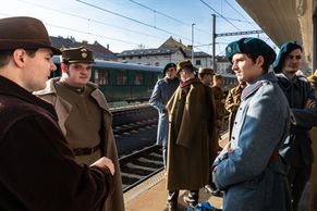 Obsazovali ruská města, ničili Rudou armádu. Česko teď oprášilo jejich slávu