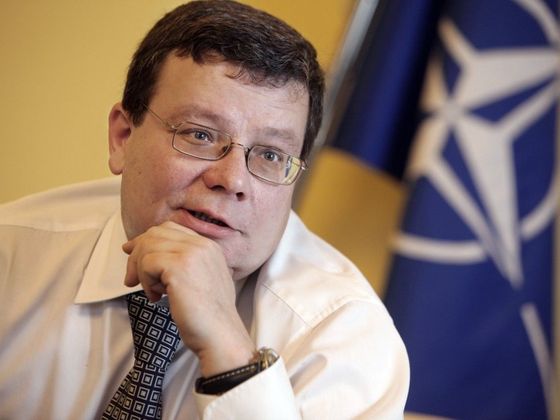 Kauza předsednictví Ministr obrany Alexandr Vondra