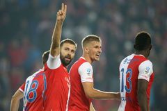 Slavia odčinila zaváhání v Jihlavě, ale proti klokanům se nadřela. Výhru zařídil Hušbauer