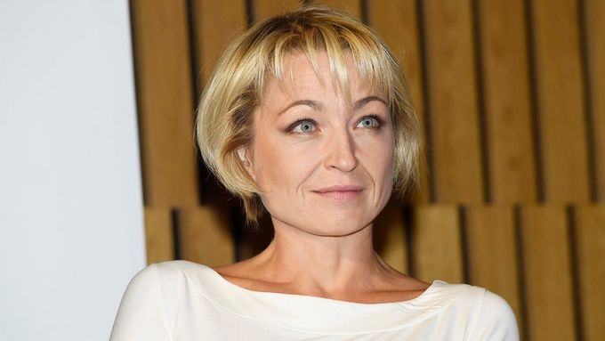 Herečka Klára Cibulková byla v září odvolána z funkce ředitelky Divadla Viola. Nyní se za ni postavila Herecká asociace.