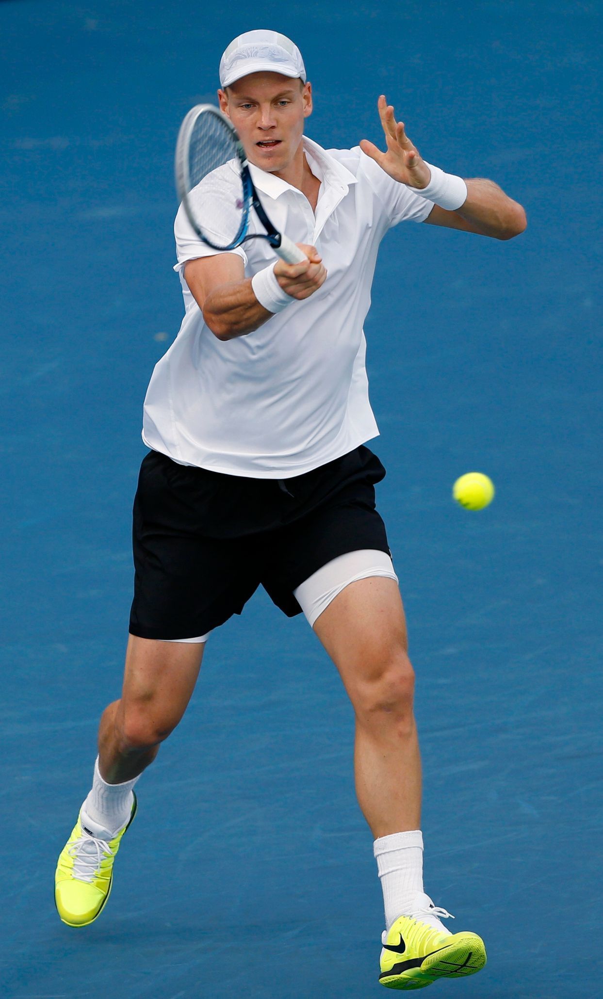 Tomáš Berdych vyhrál ve čtvrtfinále dubajského turnaje nad Tursunovem