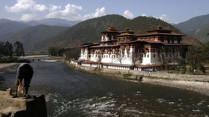 Himálájské království zavedlo roční kvóty pro turisty. Cena za jeden den pobytu se pohybuje v řádech několika stovek dolarů