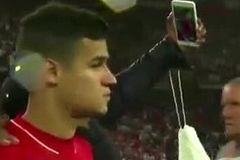 Nejsmutnější fotbalové selfie? Fanoušek si odchytil Coutinha po prohraném finále