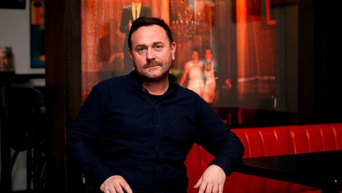 Martin Františák v kavárně pražského Švandova divadla.