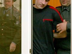 Čečenský terorista Nur-Paša Kulajev je jediným odsouzeným v případu Beslan. Dostal doživotí.