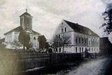 Obec Habřina byla po tolerančním patentu císaře Josefa II. jediným místem na Úštěcku, kde se sdružovali evangelíci. Odkoupili pozemky, postavili kostel, faru, školu, hospodářské budovy a založili evangelický hřbitov.