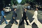 Inspirací byla ikonická fotografie The Beatles z Abbey Road.