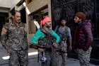 Kurdové dobyli poslední baštu Islámského státu na východě Sýrie, tvrdí pozorovatelé