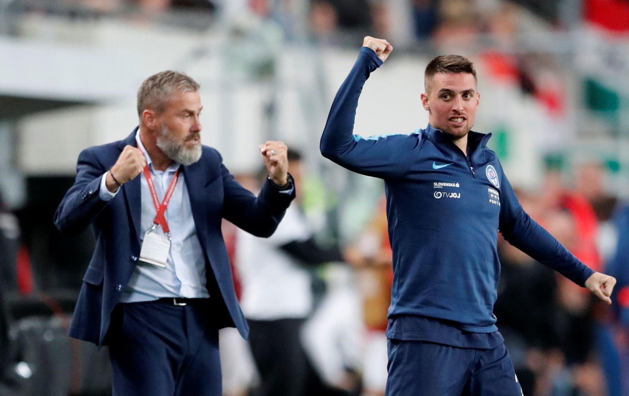 fotbal, kvalifikace ME 2020, Maďarsko - Slovensko, kouč Slovenska Pavel Hapal (vlevo)